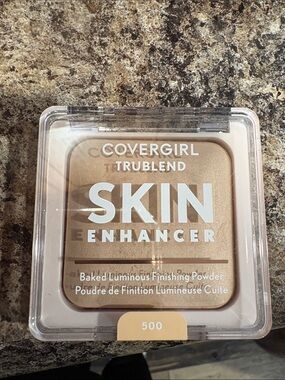 COVERGIRL TruBlend Skin Enhancer Baked Finishing Powder - Beige 500